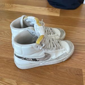 Women’s Nike high top blazers